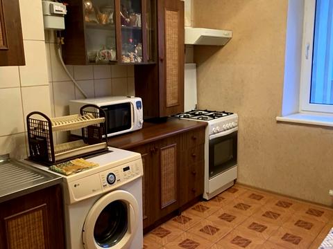 квартира за адресою Євгена Танцюри вул., 76