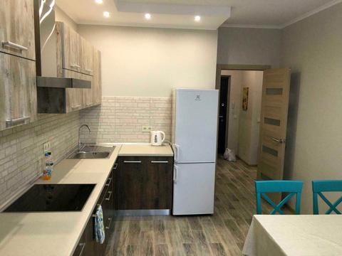 квартира за адресою Академіка Глушкова просп., 9-Г