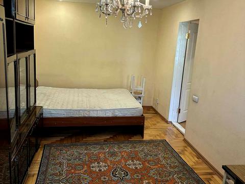 квартира за адресою Космічна вул., 122