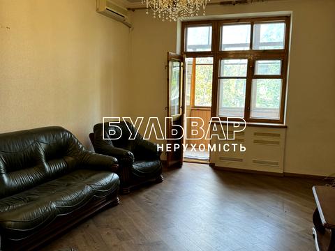 квартира за адресою Науки просп. (Леніна), 7