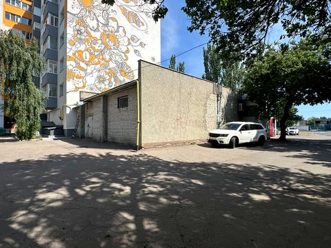 комерційна за адресою Чигиринська вул., 40