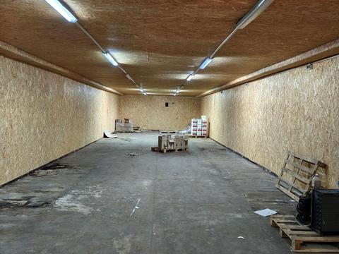 комерційна за адресою Вознесенська, 2б
