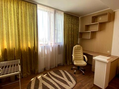 квартира за адресою Академіка Корольова вул., 5/4