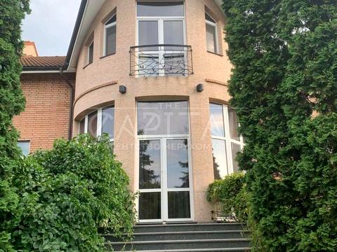 будинок за адресою Лугова вул., 10