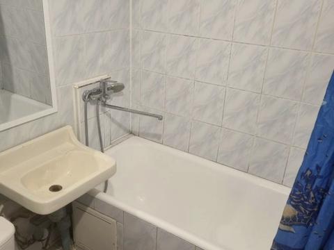 квартира за адресою Салютна вул., 27-А