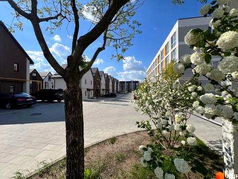 квартира за адресою Богдана Хмельницького вул., 25а