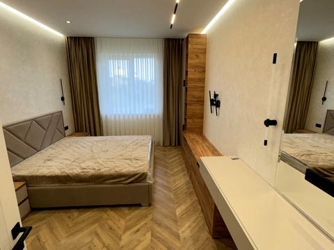 квартира за адресою Дмитра Яворницького вул., 32