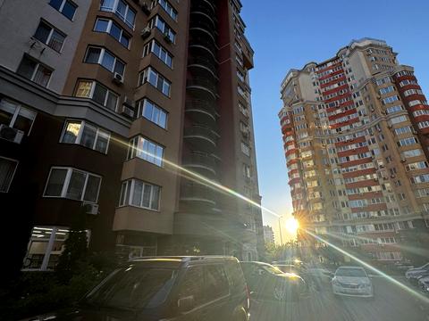 квартира за адресою Василя Симоненка вул., 5-А