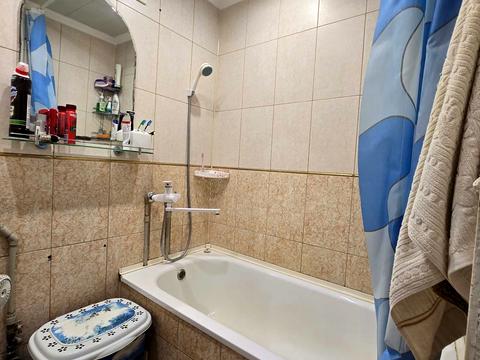 квартира за адресою В'ячеслава Чорновола вул., 5