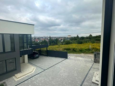 будинок за адресою Івана Франка вул.