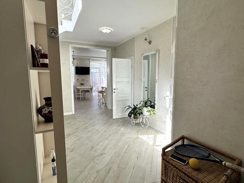 будинок за адресою Богдана Ступки пров.