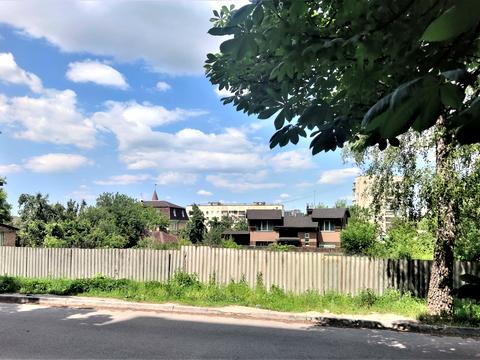 участок по адресу Стратегическое шоссе (Науки), 7