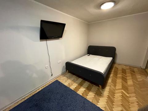 квартира за адресою Олега Ольжича, 14