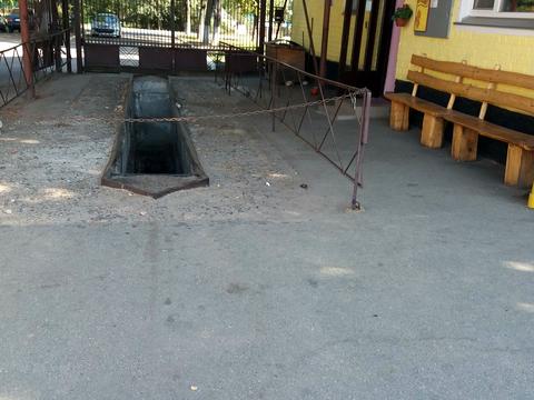 комерційна за адресою Кільцева вул., 9