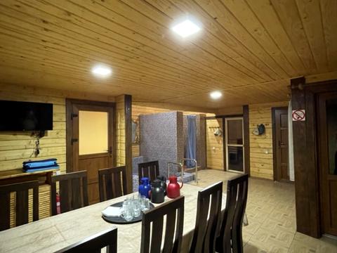 дом по адресу Лазівська