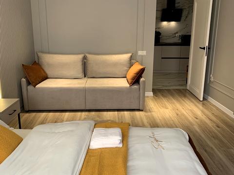 квартира за адресою Святого Теодора пл., 4