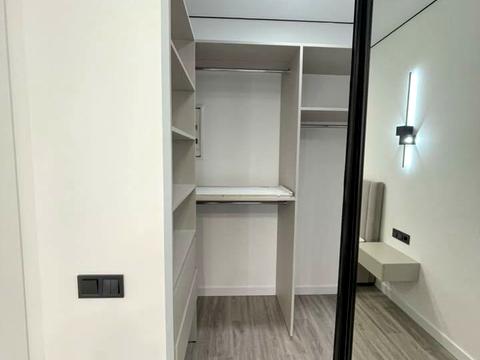 квартира по адресу Крайковского ул., 1