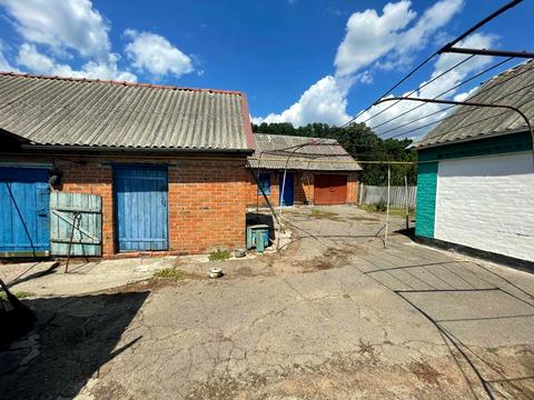 будинок за адресою Миру