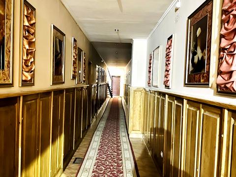 коммерческая по адресу Червоной Калины просп., 79
