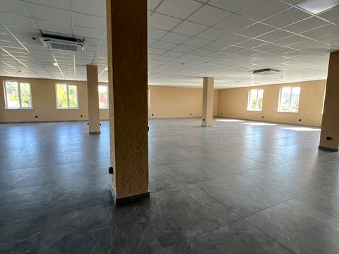 комерційна за адресою Сірка Івана вул., 11