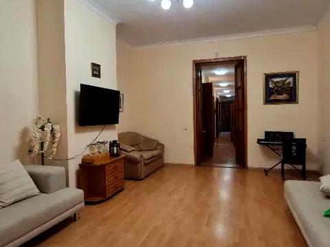 квартира по адресу Короленко ул., 8