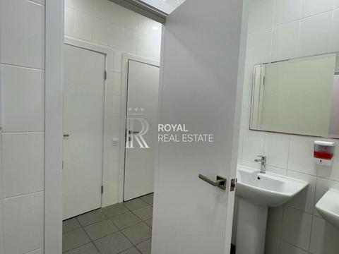 комерційна за адресою Лаврська вул. (Січневого Повстання), 16