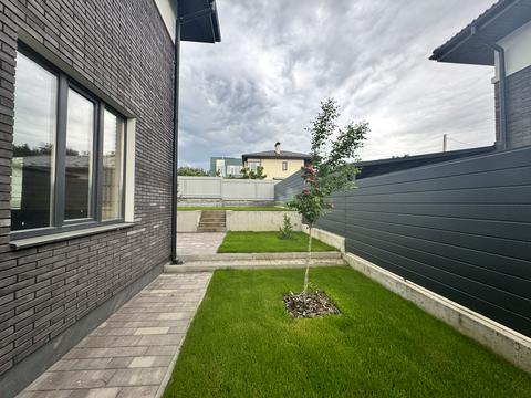 будинок за адресою Олега Кошового