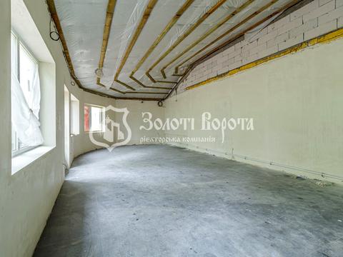 комерційна за адресою Йорданська вул. (Лайоша Гавро), 17б