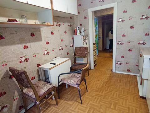 квартира за адресою Будівельників вул., 10