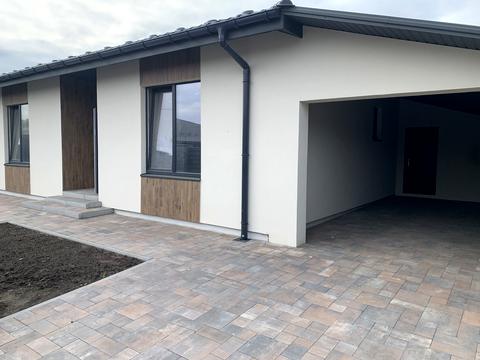 дом по адресу Остромирська ул.