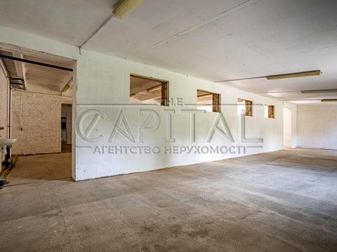 комерційна за адресою шкільна, 25