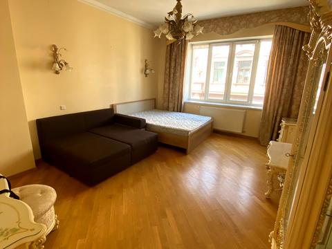 квартира за адресою Лесі Українки вул., 1