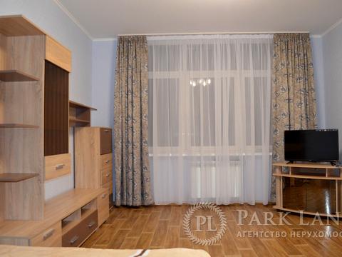 квартира за адресою Авіаконструктора Ігоря Сікорського вул. (Танкова), 4-В