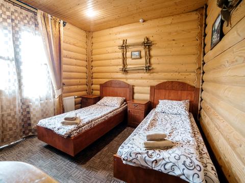 коммерческая по адресу с. Яблоница, Степана Бандери, 30