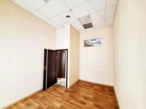 комерційна за адресою Вартових Неба вул. (Тобольська), 46