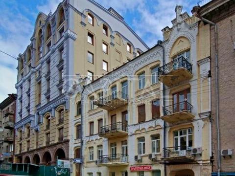 коммерческая по адресу Паторжинского ул., 4