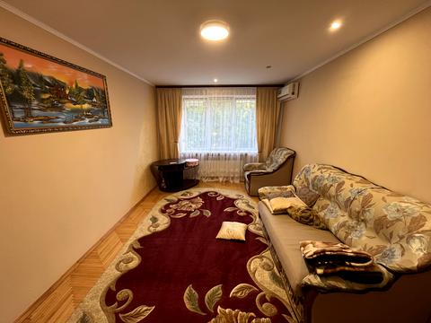 квартира за адресою Академіка Корольова вул., 13