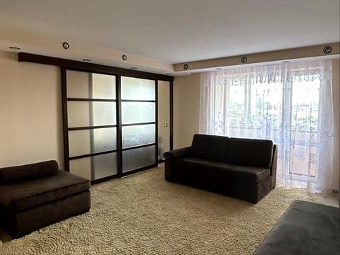 квартира за адресою Стадіонна вул., 13