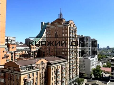 квартира по адресу Вячеслава Черновола ул., 25