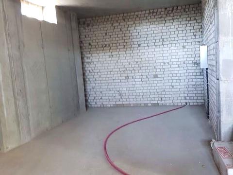 комерційна за адресою Івана Богуна вул., 1