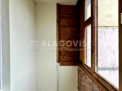 квартира по адресу Ларисы Руденко ул., 6