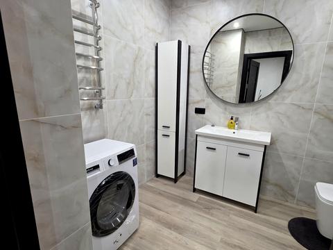 квартира за адресою Романа Левицького вул., 4