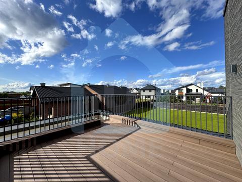 дом по адресу Озерна