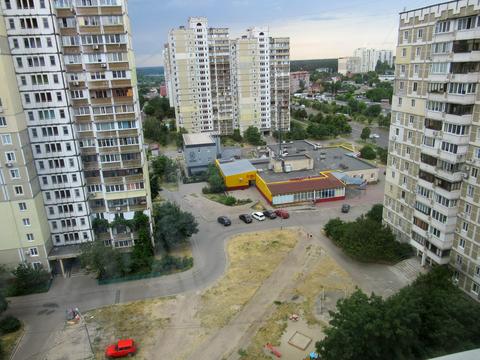 квартира за адресою Академіка Єфремова вул. (Командарма Уборевича), 19-А