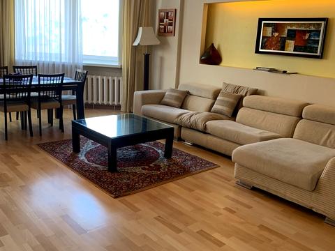 квартира по адресу Лескова ул., 1-А