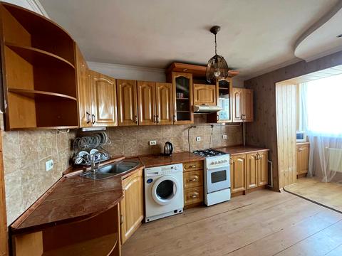 квартира за адресою Тролейбусна, 18