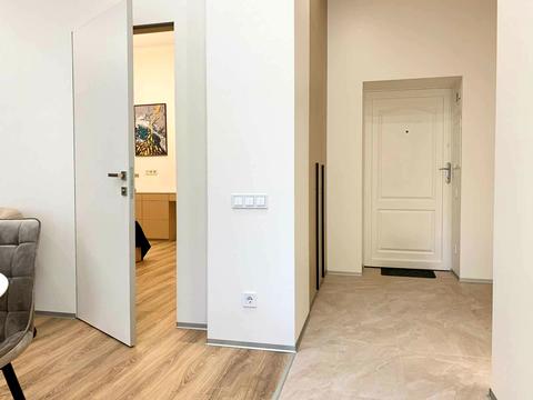 квартира за адресою Михайлівська вул., 21