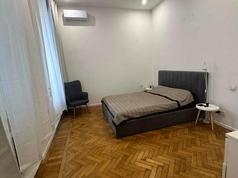 квартира за адресою Троїцька вул., 28