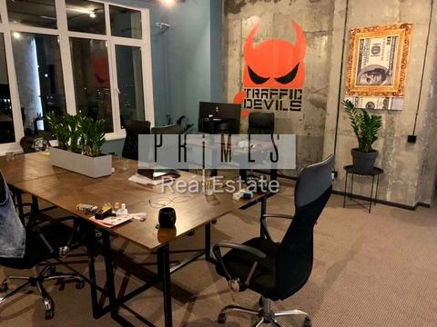 комерційна за адресою Євгена Коновальця вул. (Щорса), 18/7в