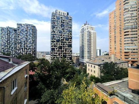 коммерческая по адресу Василия Тютюнника ул. (Анрі Барбюса), 5-А/1